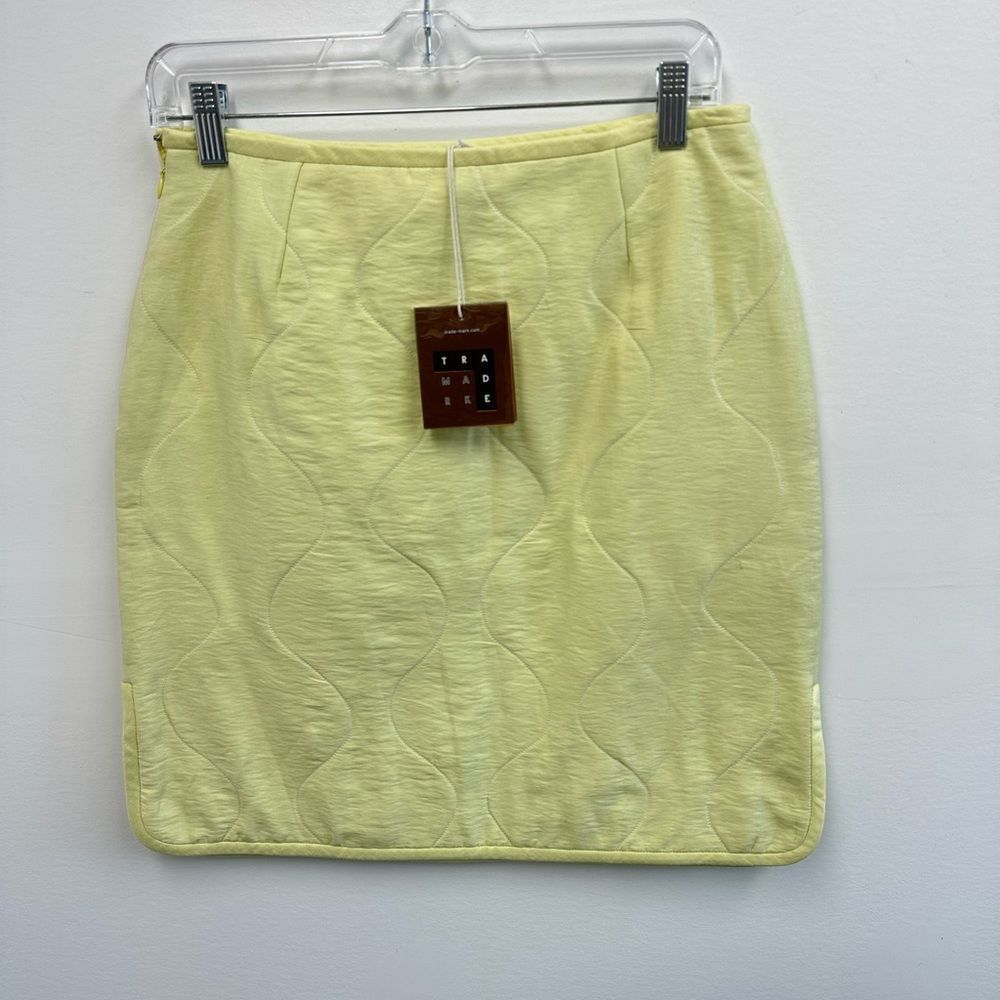 Trademark Quilted Aspasia Pencil Skirt in Lemonade Yellow Linen Blend Size 6